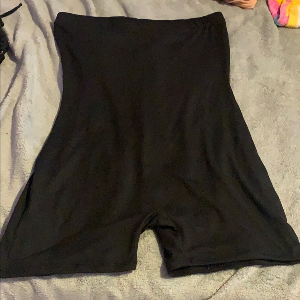 Strapless bodysuit w shorts